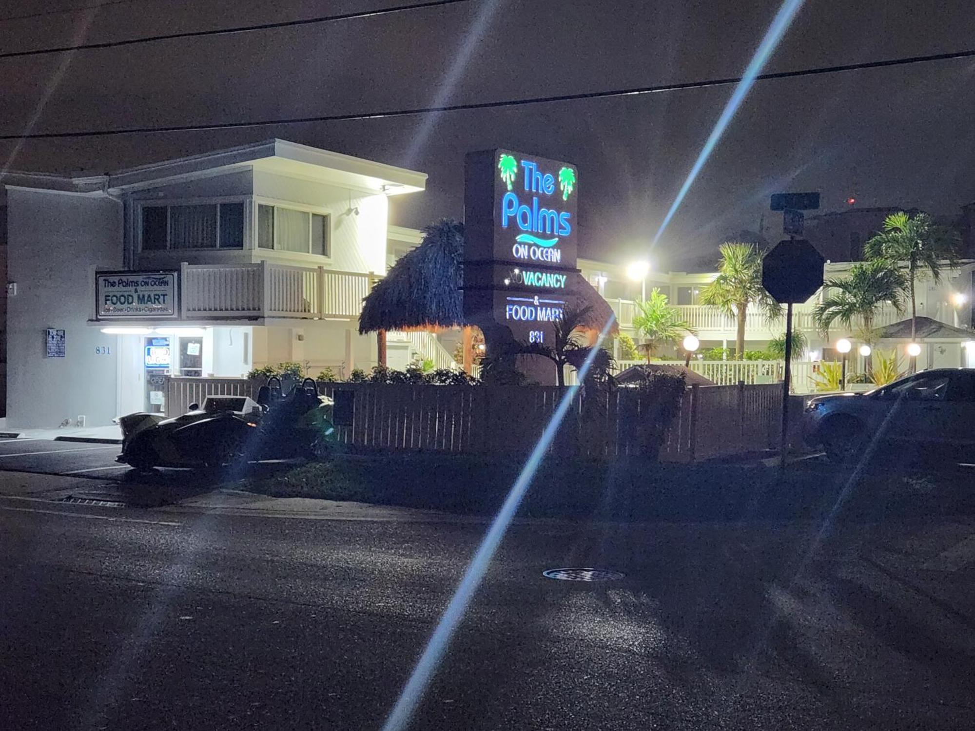 海上棕榈树汽车旅馆 帕诺滩 外观 照片